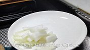 秋天要多吃冬瓜，大厨教你新吃法，出锅时没想到这么好吃