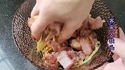 广东人做排骨真有一套，加1个鱿鱼，10分钟出锅，鲜香营养超下饭