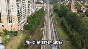 小伙遭遇“提灯定损”：中介拿手机电筒、放大镜验房，列清单索赔13950元