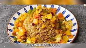 好吃易学！虾仁焖饭配方，海鲜米饭做法方便又美味