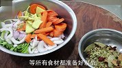 厨师长教你“葱油”的制作方法和用途，很详细的讲解，先收藏了