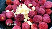 今天的甜品被小伙伴们夸上了天，酸甜冰爽的冰点杨梅口口爆汁