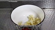 红苋菜，切记不要炒着吃，多加3分钟，一盘根本不够吃