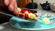 家常小炒洋葱炒猪肝，这样做猪肝滑嫩鲜香，洋葱脆爽入味，超下饭