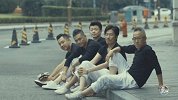 二更视频-20161027-魔都老顽童，带着一群中年型男寻找人生第二春！