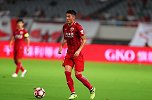 防守掉线！中国罗本惨遭完爆 上港丢球他需担责