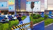 红绿灯天秀设计，一个比一个牛