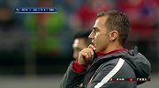 稳了？卡帅场边表情丰富 撅嘴卖萌毫无偶像包袱