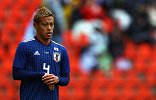 本田圭佑生涯经典任意球 世界杯上无解落叶球让他一球成名