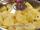 土豆别再炒着吃了，像我这样做个椒盐土豆，椒香美味，回味无穷