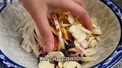 手把手教你炸小酥肉的传统做法，外酥里嫩，好吃不回软，真香