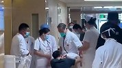 端午前夕，网友偶遇钟南山院士查房：80多岁，还在一线救治病人！