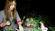 【柬埔寨农村美食】妹子今天做猪舌