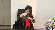 小太阳烤出来的肉串油爆爆，这个冬天不太冷 @办公室小野