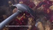 新疆特色绝味大盘鸡，鸡肉劲而不柴，土豆软糯甜润