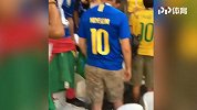 环保世界杯 巴西球迷赛后捡垃圾赢了球也赢得赞扬