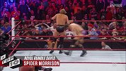 WWE-18年-十大王室决战上绳赛免遭淘汰时刻 科菲倒立行走躲过一劫-专题