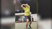 动感网球基础教学 正手反手加网前截击最后的是庆祝动作？