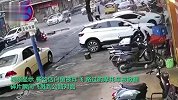 实拍广东云浮餐馆爆炸瞬间：门窗碎片四溅，过路摩托被冲击波掀翻
