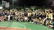 街球-13年-吴悠自抛上演背扣 马步式霸气庆祝-花絮