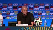 世界杯-14年-世界杯抽签嘉宾揭晓 齐祖肥罗等8大巨星定分组-新闻