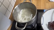 竹笋炒腊肉这样做才好吃，掌握这些小技巧，做法简单，香辣脆嫩