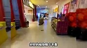 让媳妇出去干活，一脸不愿意的相