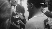 世界杯倒计时46天：第一代世界杯奖杯 雷米特杯于1946年获得正式命名
