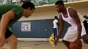 街球-14年-2014选秀训练：小号勒布朗Marcus_Smart-专题