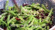油泼豆角，只需煮一煮，不用添加复杂调料，比干煸的好吃，超下饭