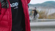 你和说走就走之间，只差一份亲子冬日旅行穿搭秘籍