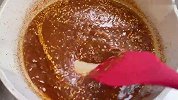 外面卖十几块钱的酱香饼，自己在家轻松做，掌握料汁的比例，特香