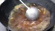 喜欢吃杏鲍菇的要收藏，加上咸蛋黄，鲜香入味，上桌就被吃光了
