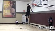 街球-13年-Jus Fly超级扣篮集锦 超框360大风车让人叹为观止-专题