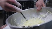 饭店的粉蒸土豆丝为啥那么好吃？原来蒸菜有诀窍，学会在家就能做