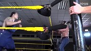 WWE-17年-凶神恶煞！中国选手Mars首秀 助Boa与天兵喝退敌手-花絮