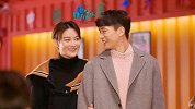五三正大光明炫妻，母亲突袭查岗，以假乱真蒙混过关