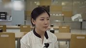26岁北大研究生毕业成为食堂阿姨：比在央媒和大厂都快乐.