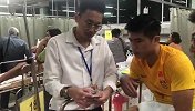 前方-张玉宁CT诊断趾骨骨裂 伤心说“又要一个月不能走”