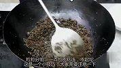 四川家常美味鸡米芽菜的做法，鲜香爽口，拌饭拌面吃起来都很过瘾