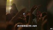 强行推人过闸机、谎称六千元进内场，两人因扰乱周杰伦上海演唱会秩序被行拘