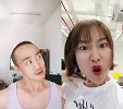 还杠上了是吧？你两可以做一家了