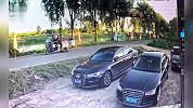 女子跟朋友露营，上厕所五分钟不到就被“偷家”，警察破案是一对公媳所为