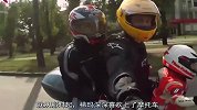 最小赛车手，年仅4岁最高飙到75公里，感觉车都扶不住！