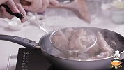 刘晓庆每天都要喝这碗汤，健康又好喝，难怪一直能保持不老容颜！