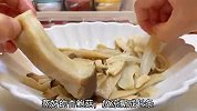 杏鲍菇别总炒着吃了，像我这样做酸辣开胃，太适合这个季节了
