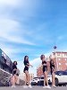 火辣女团街边热舞