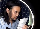 什么操作？中国女孩化妆“变脸”内马尔 不过感觉不太像啊