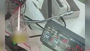 女子取钱被银行通知多给1万立即返还，当事人：立马送回