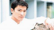 刘德华自降身价零片酬出演《战狼3》，吴京八个字拒绝，获赞无数